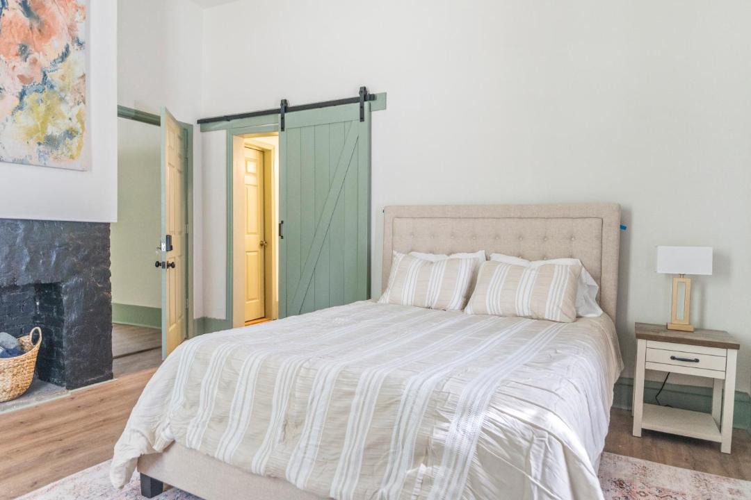 Photo of Bedroom in Olde Town Augusta
