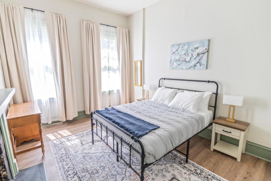 Photo of Bedroom in Olde Town Augusta