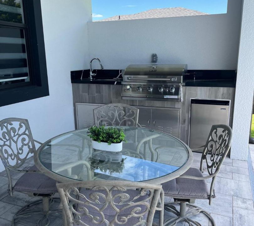 Photo of Patio Balcony in Mariner