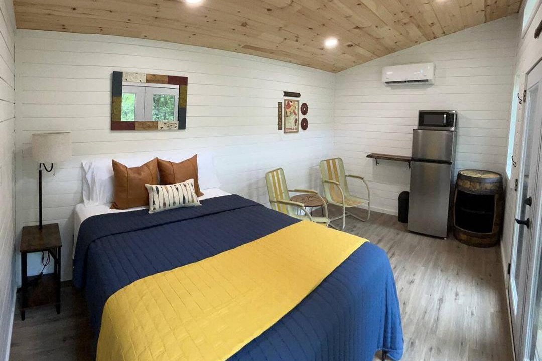 Photo of Bedroom in Bryson City