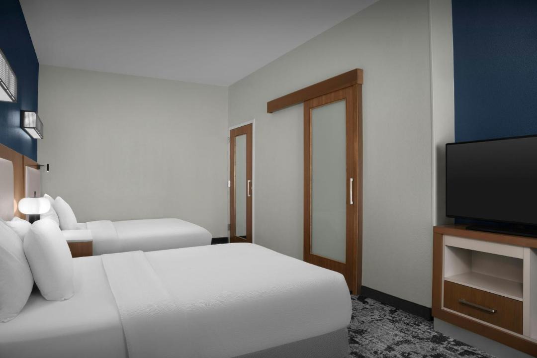 Photo of Others in Historic District - North