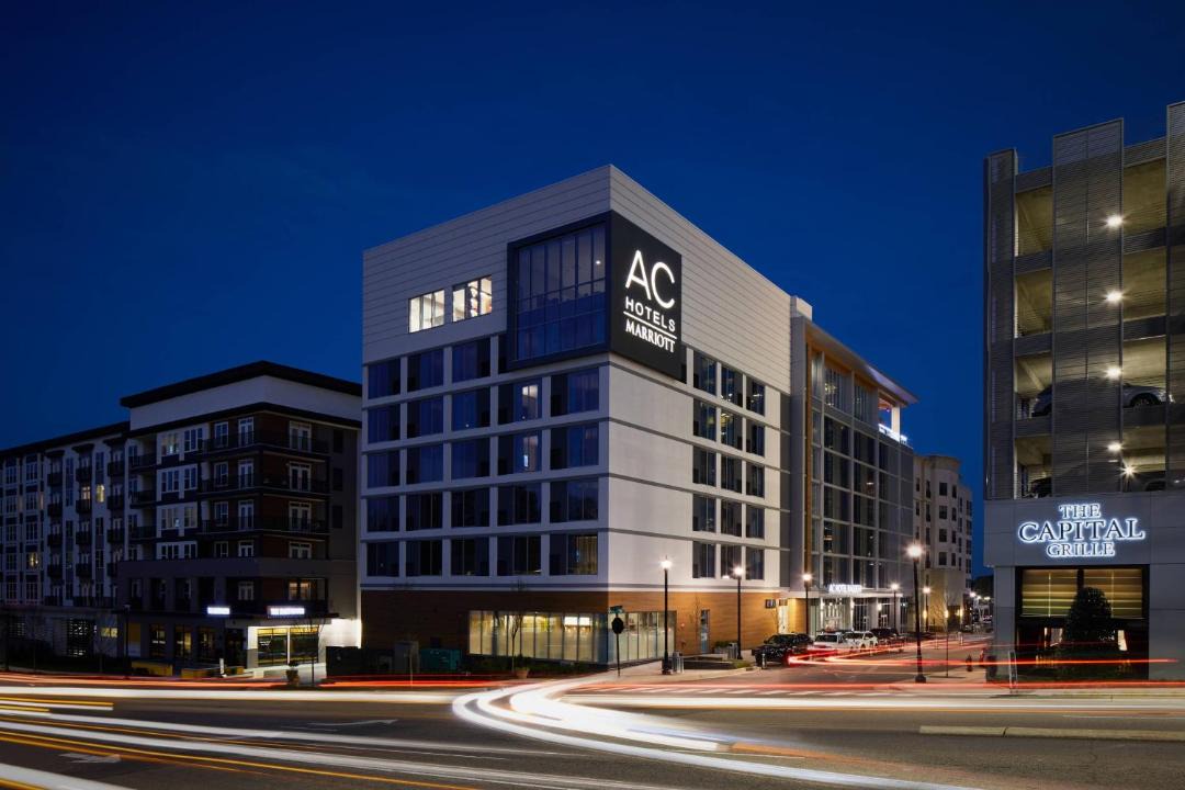 Photo of Buildings in North Hills