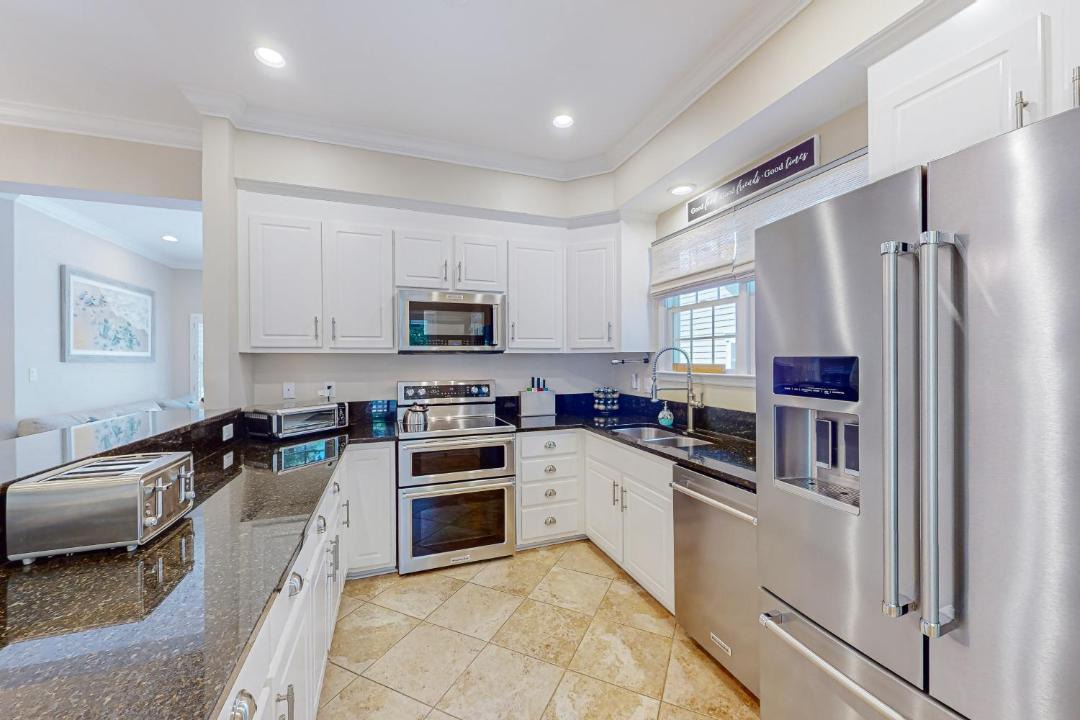 Photo of Kitchen in North Forest Beach