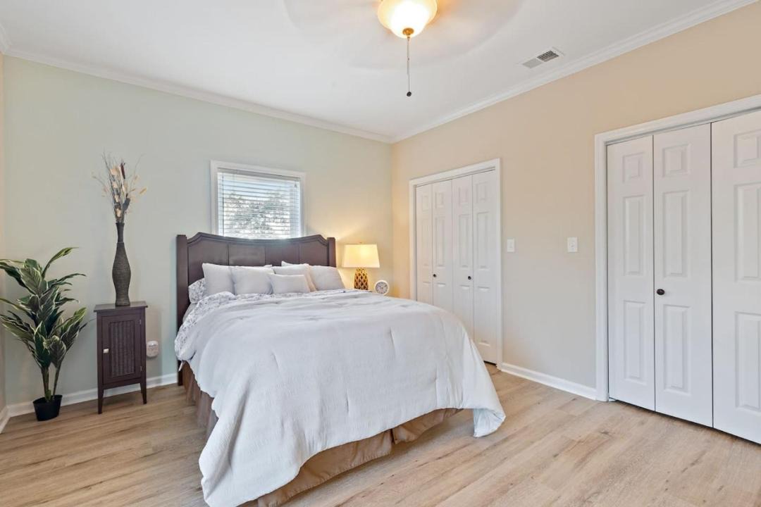 Photo of Bedroom in Tybee Island