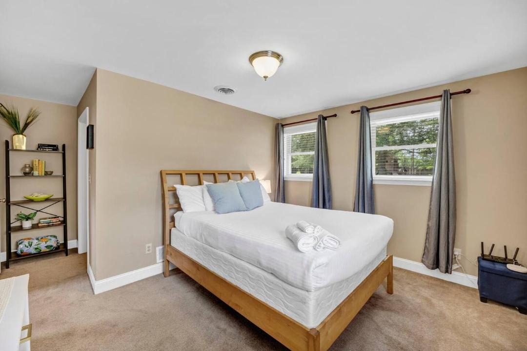 Photo of Bedroom in Lexington