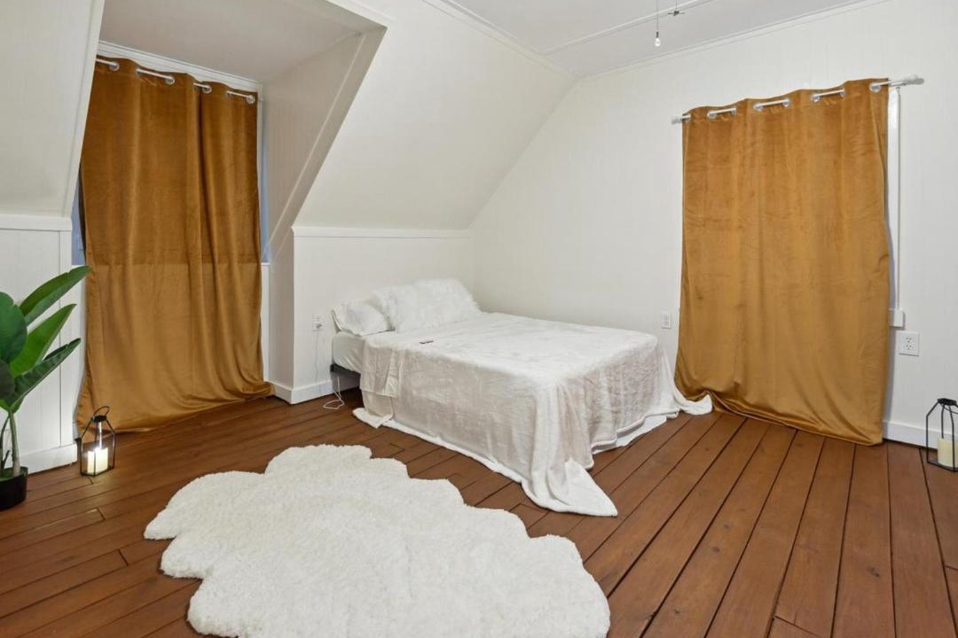 Photo of Bedroom in Fleming