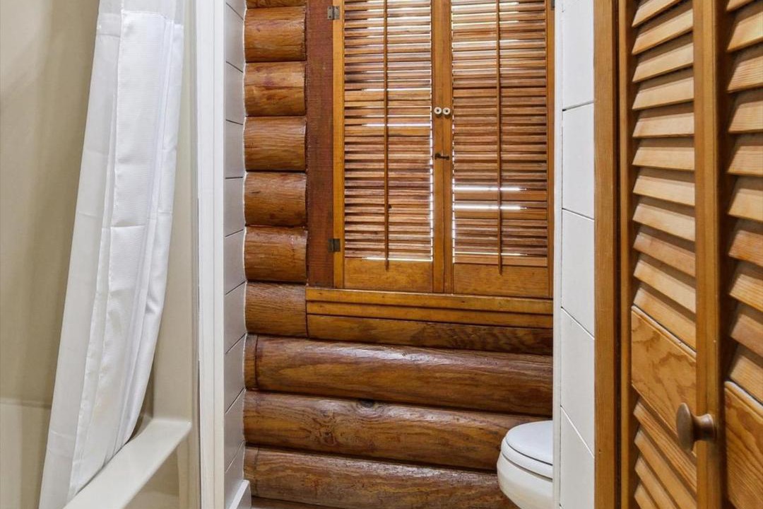 Photo of Bathroom in Fleming