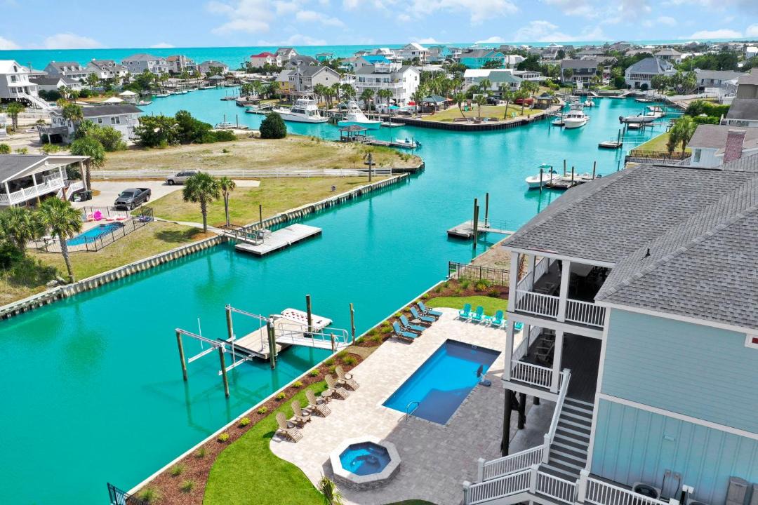 Photo of Others in Inlet Harbour