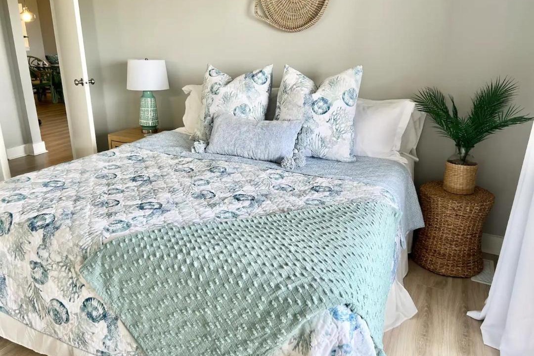 Photo of Bedroom in Saint Helena Island