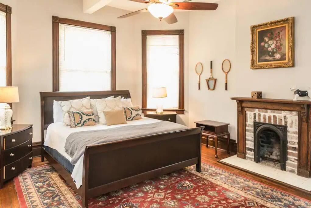 Photo of Bedroom in Savannah Victorian District