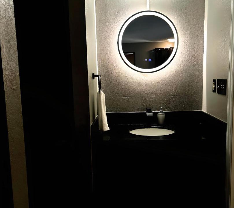 Photo of Bathroom in Manning