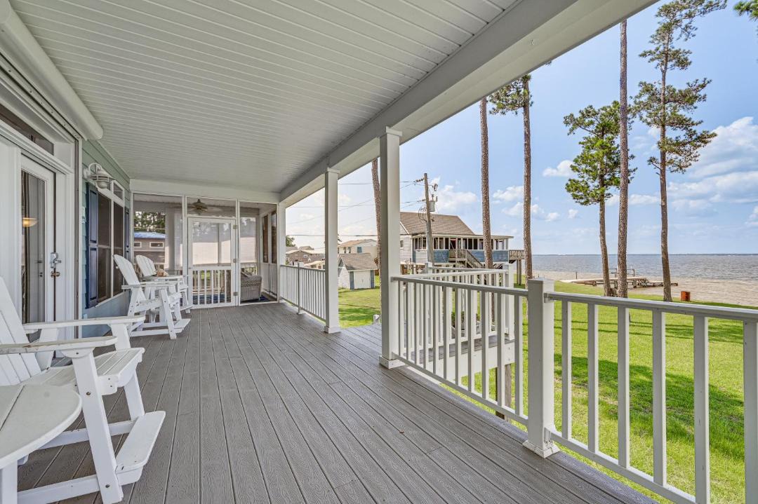 Photo of Patio Balcony in Hobucken