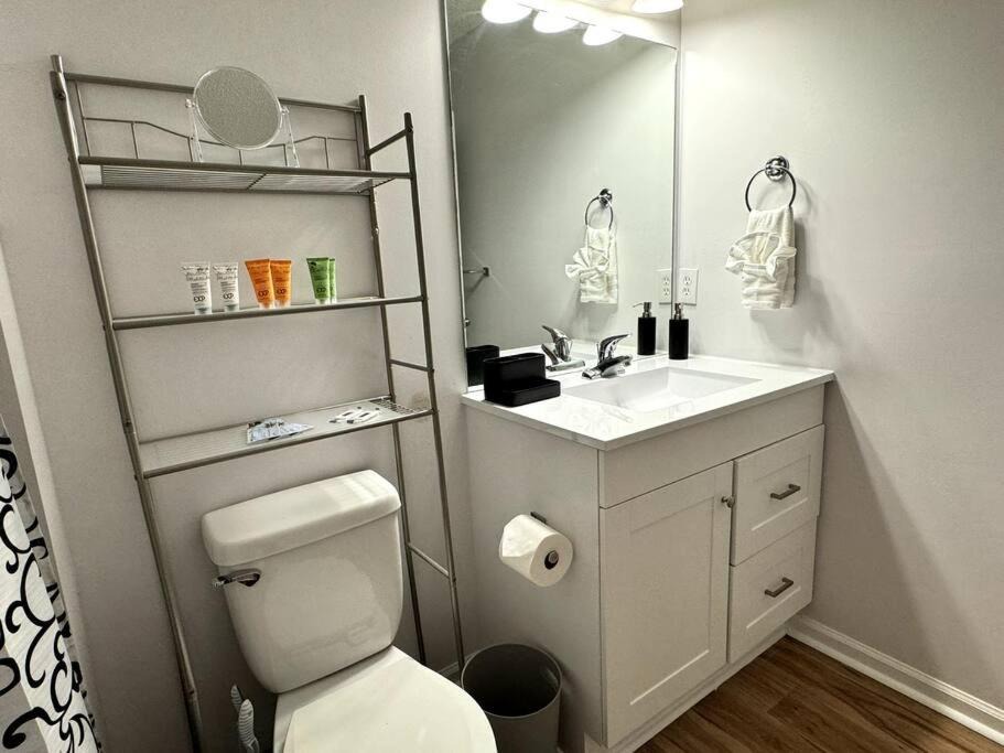 Photo of Bathroom in Winder