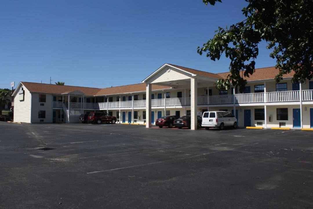 Photo of Others in Sylvania