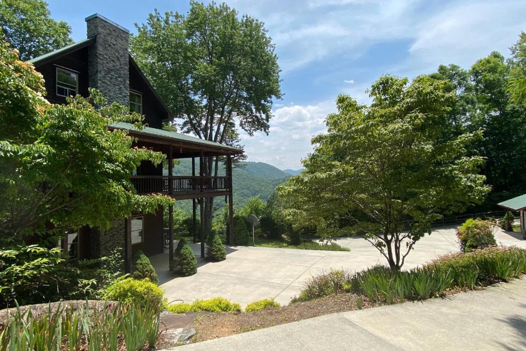Photo of Others in Tuckasegee