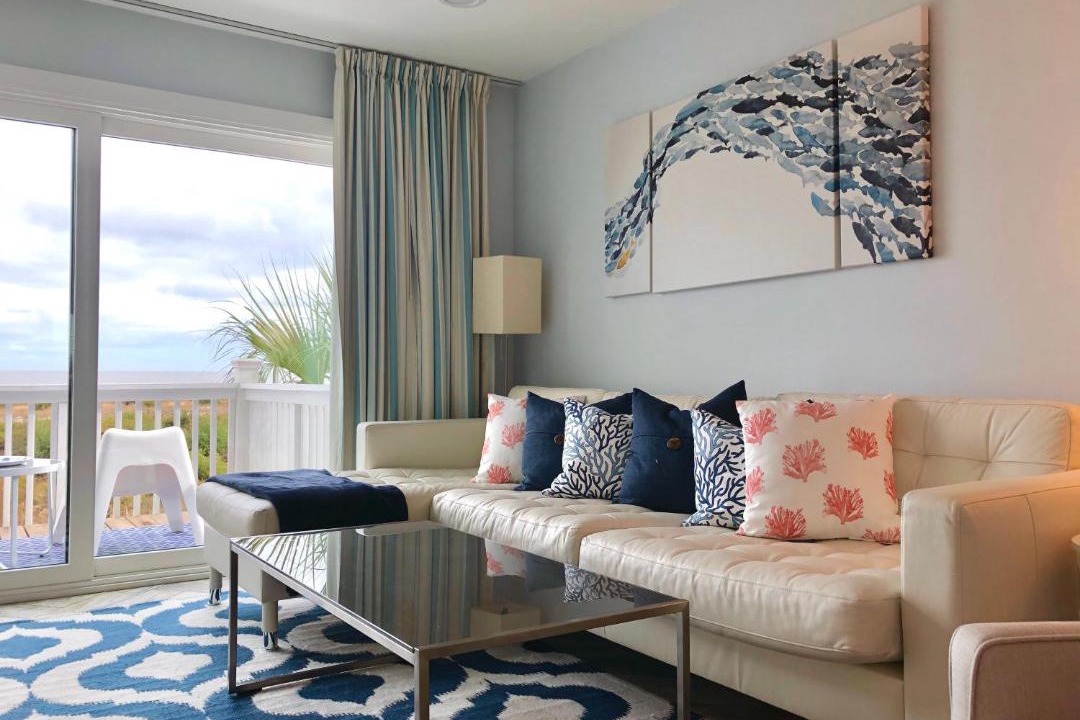 Photo of Livingroom in Oceanmarsh Subdivision