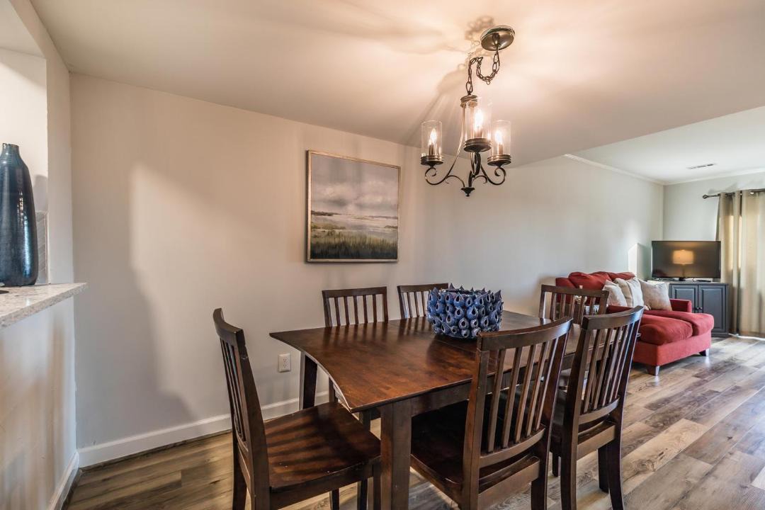 Photo of Livingroom in Oceanmarsh Subdivision