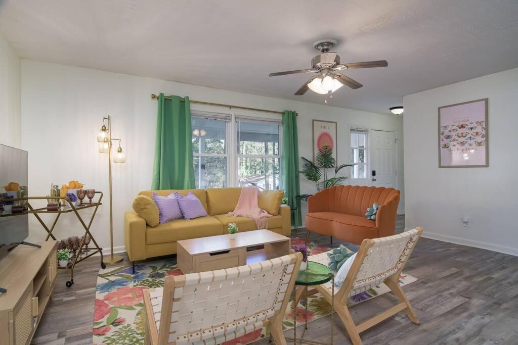 Photo of Livingroom in Augusta