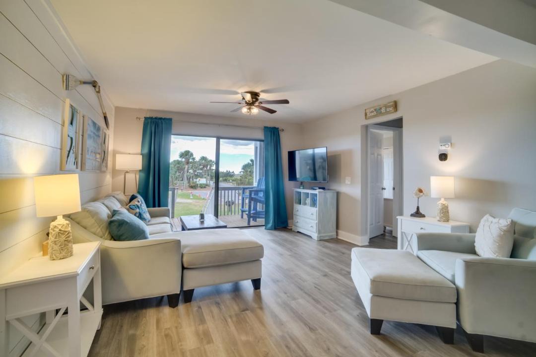 Photo of Others in Oceanmarsh Subdivision