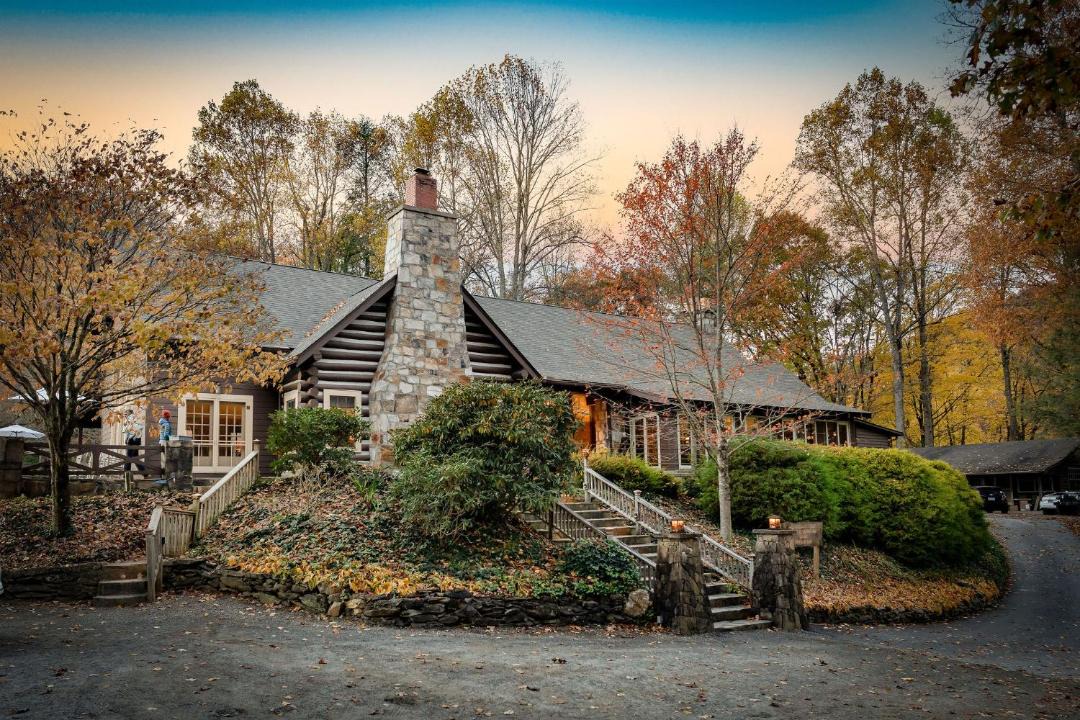 Photo of Buildings in Robbinsville