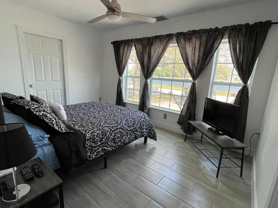 Photo of Bedroom in Port Saint Lucie