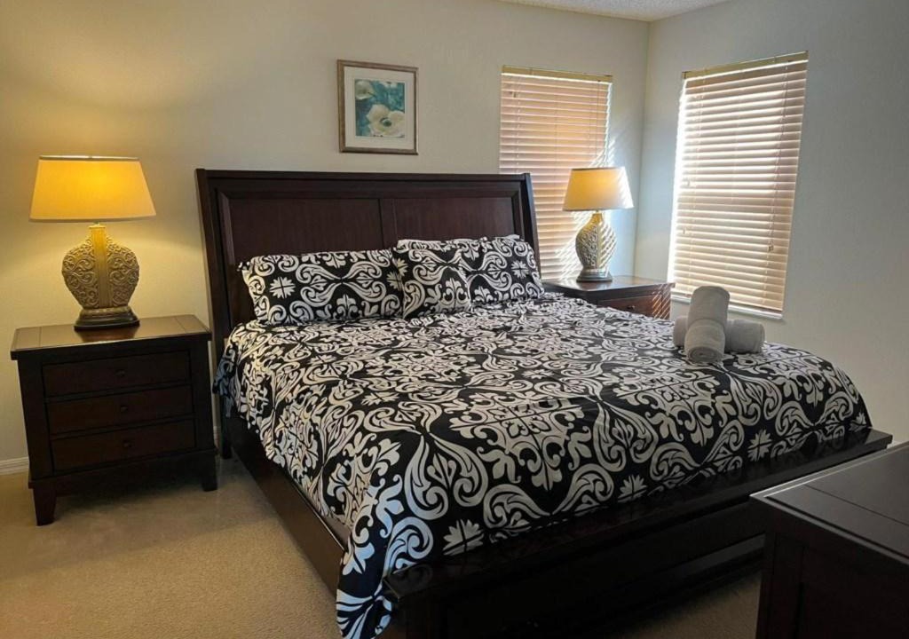 Photo of Bedroom in Seasons