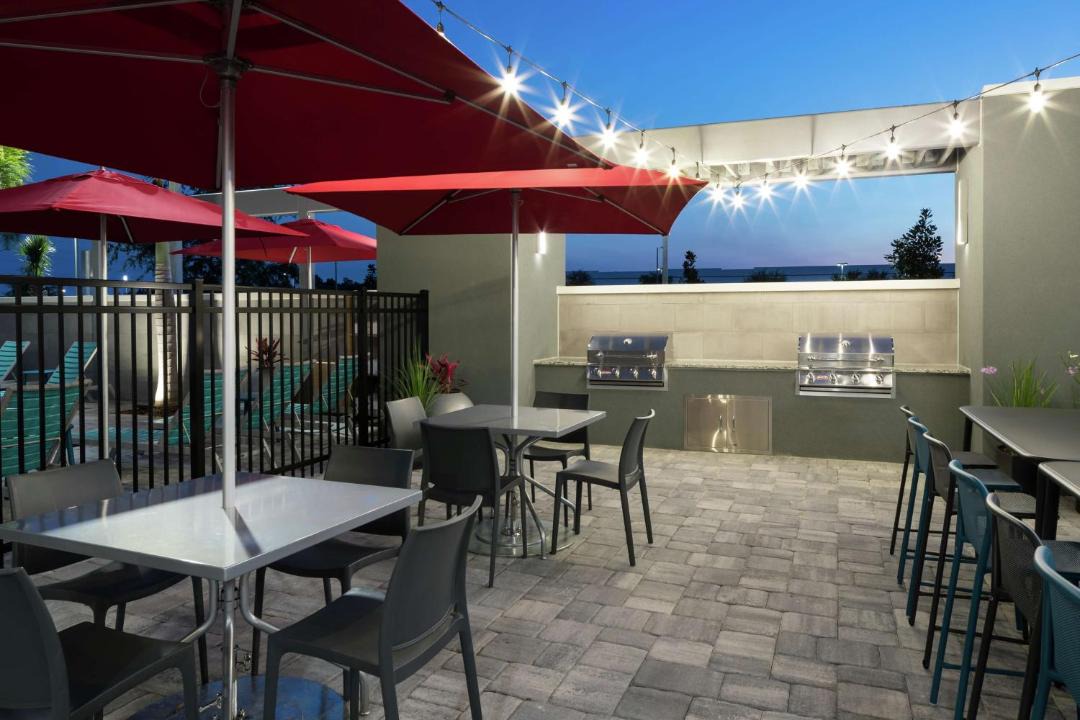 Photo of Patio Balcony in Airport North