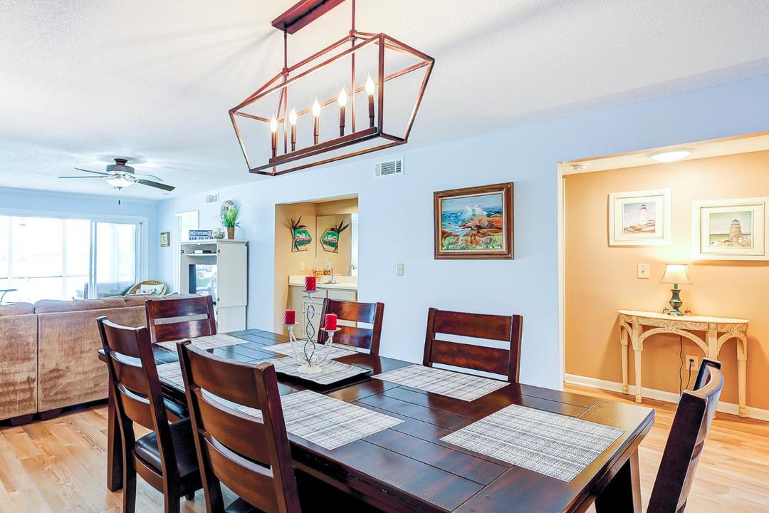 Photo of Livingroom in Folly Beach