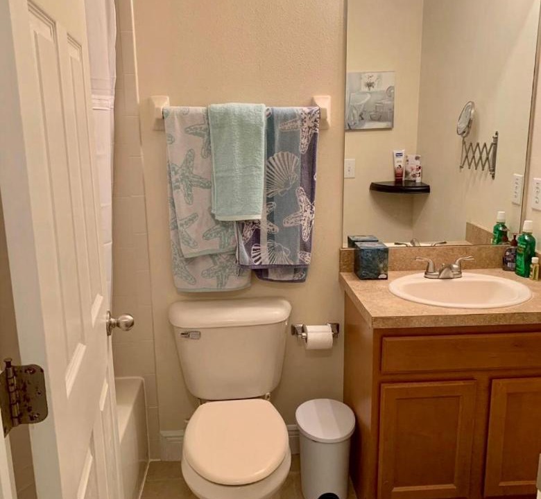 Photo of Bathroom in Land O' Lakes