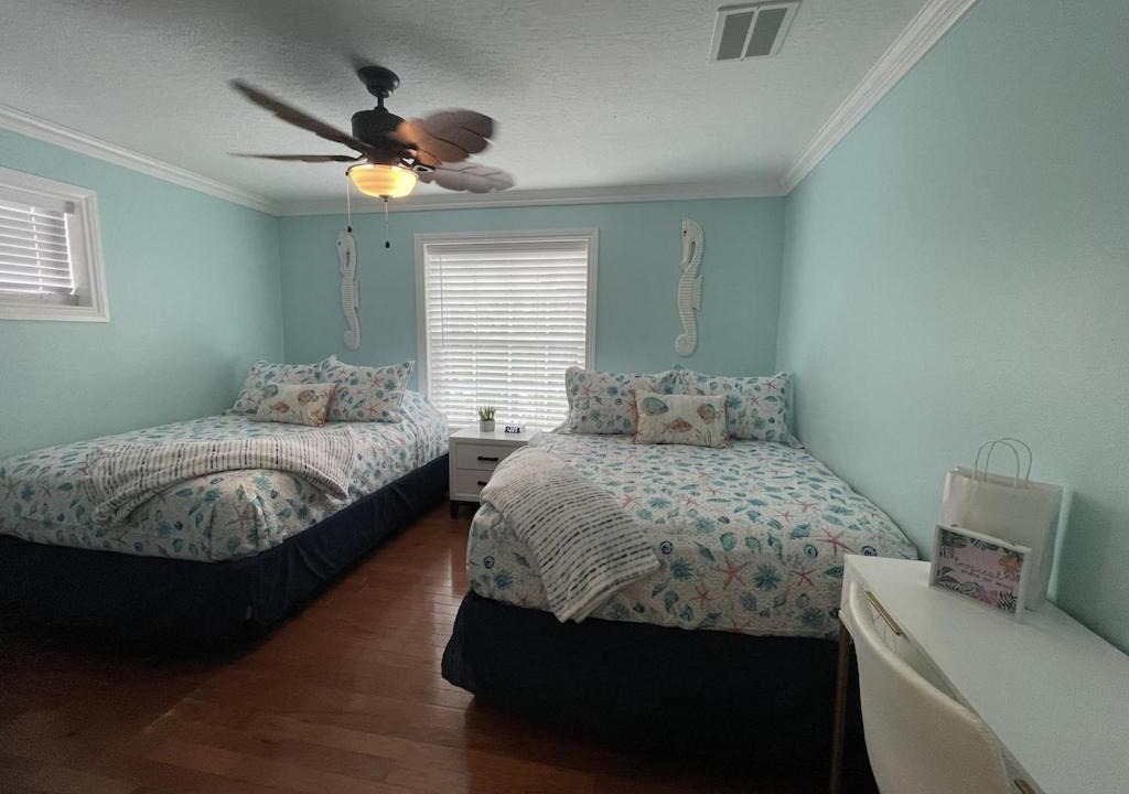 Photo of Bedroom in Floridana Beach