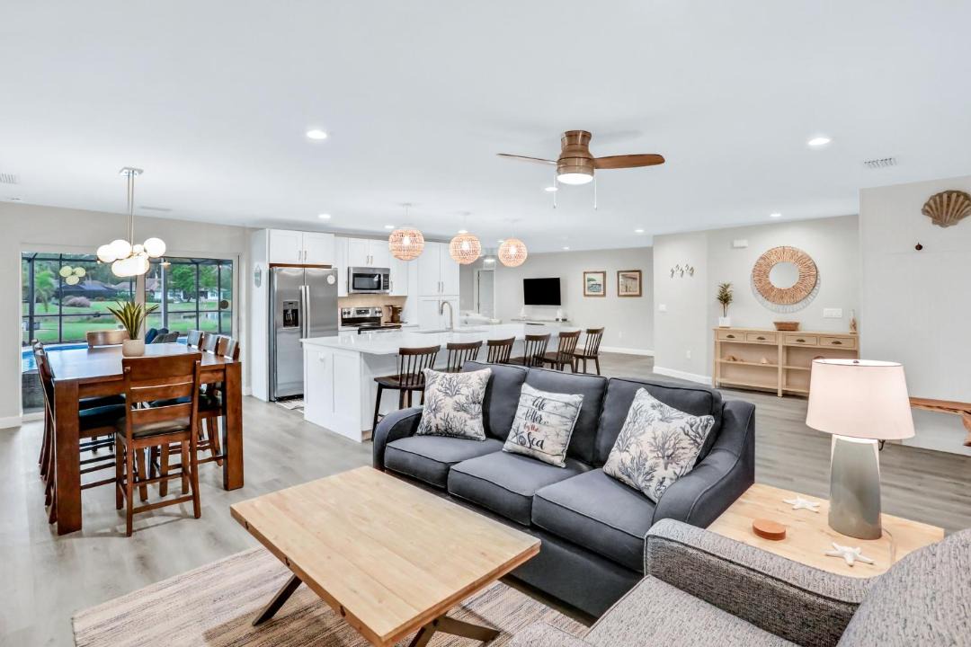 Photo of Livingroom in Kings Lake
