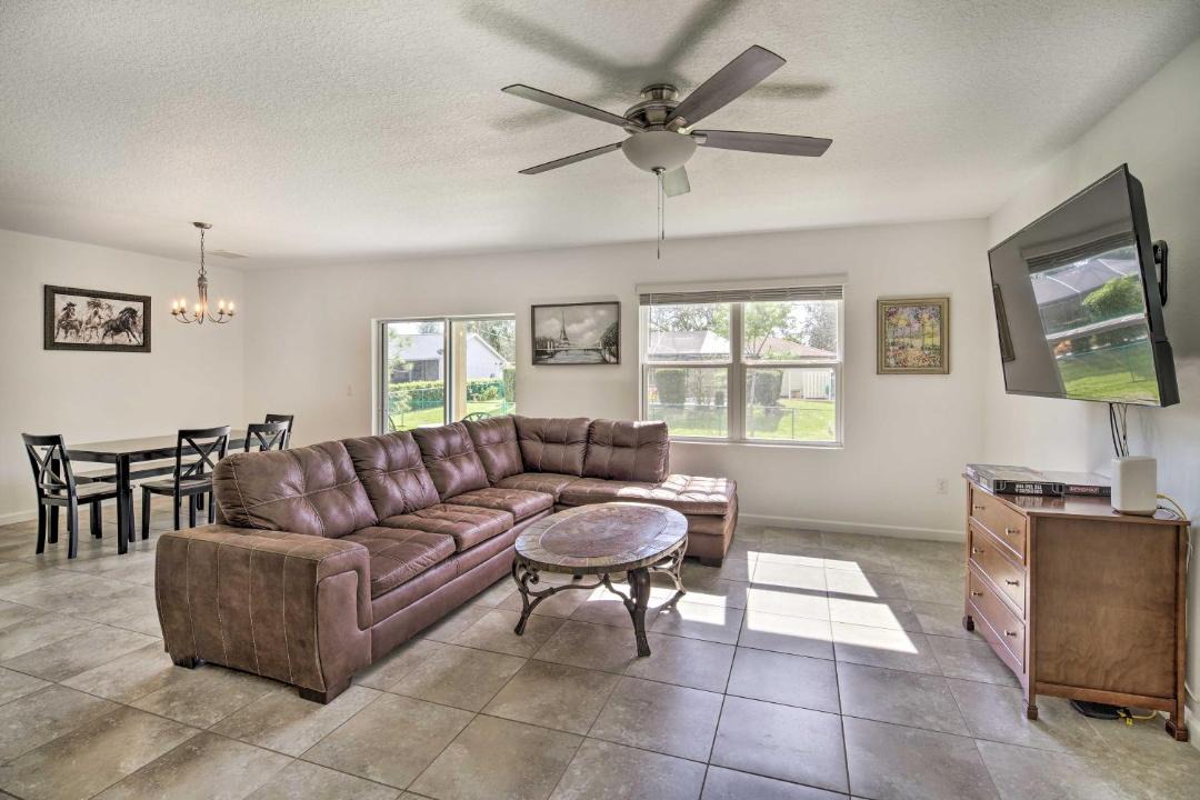 Photo of Livingroom in Sebastian Highlands