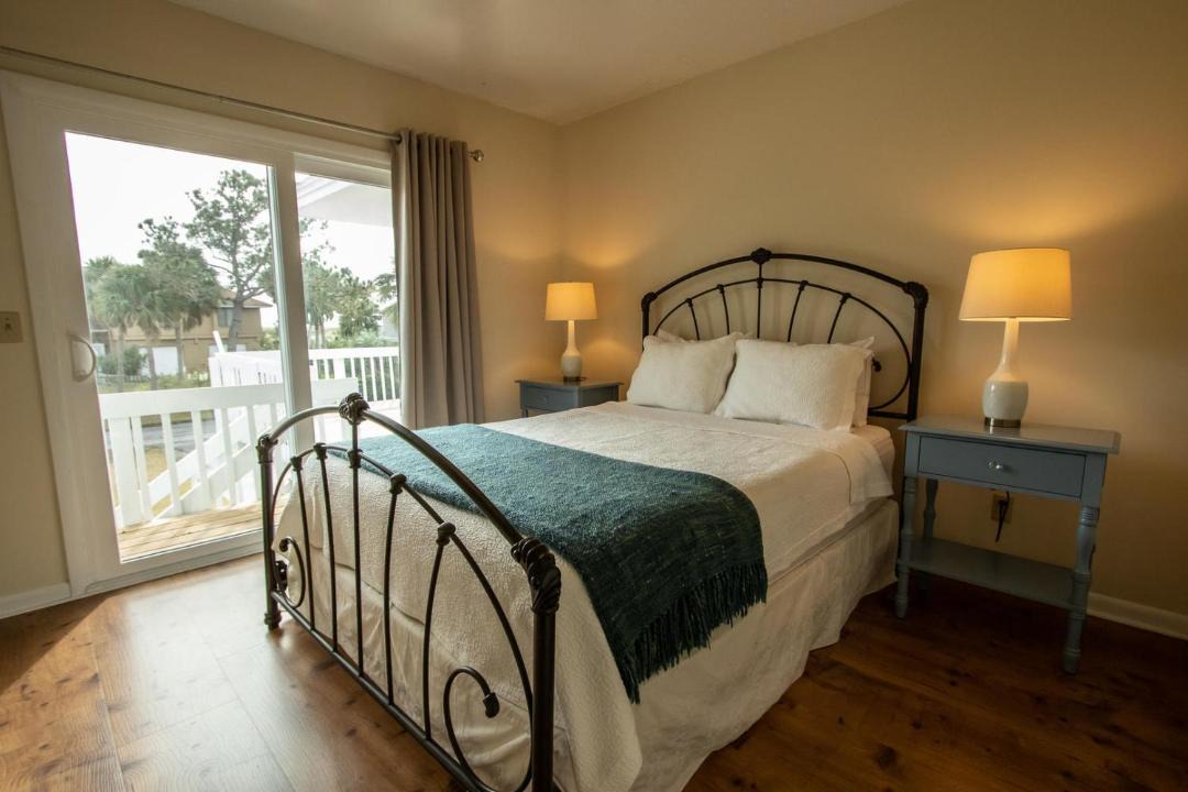 Photo of Bedroom in Saint Helena Island