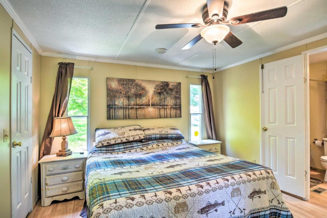 Photo of Bedroom in Fair Play