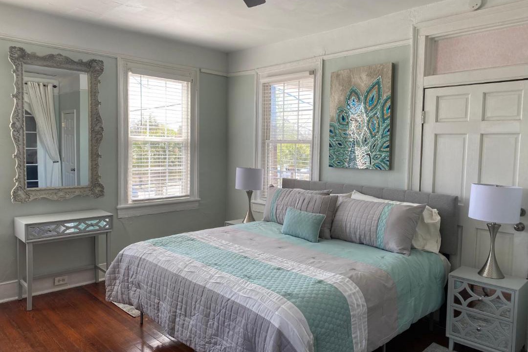 Photo of Bedroom in Westside