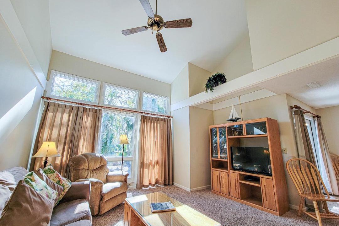 Photo of Livingroom in Ocean Ridge