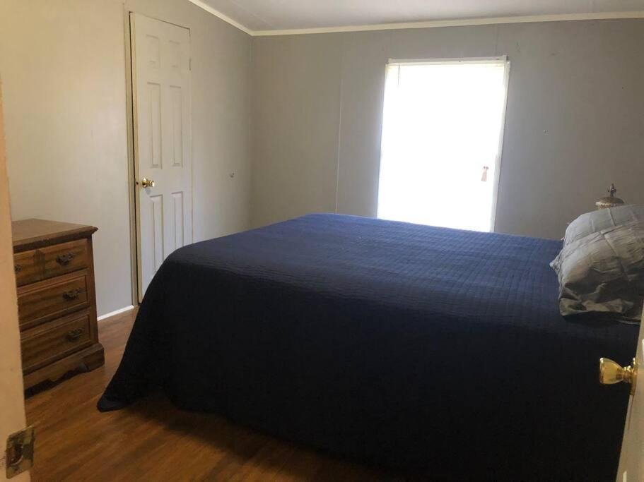 Photo of Bedroom in Leesville