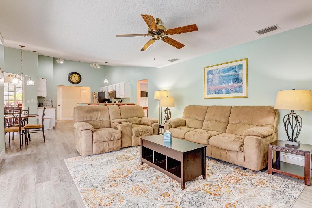 Photo of Livingroom in Sebastian Highlands