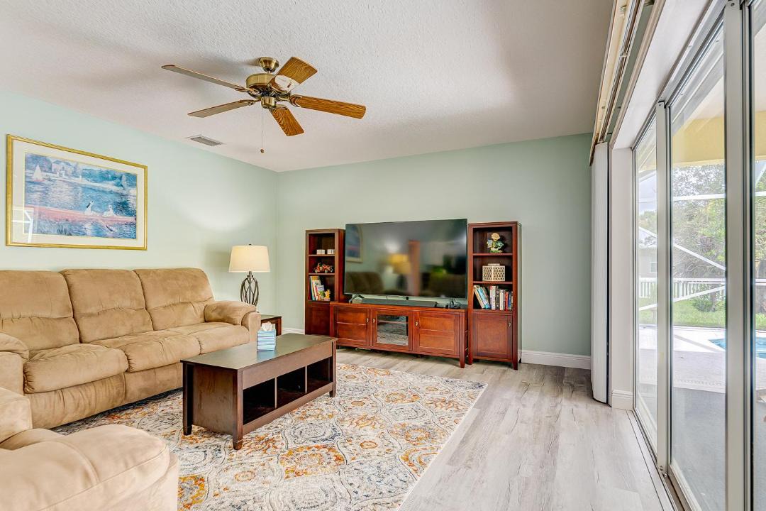 Photo of Livingroom in Sebastian Highlands