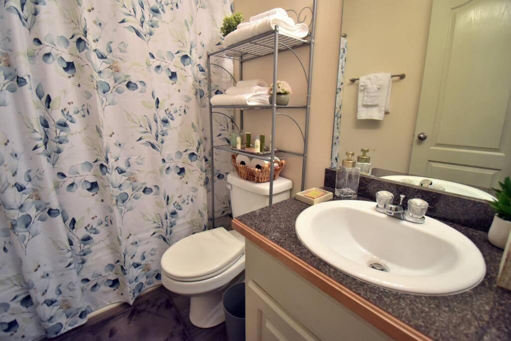 Photo of Bathroom in Winder