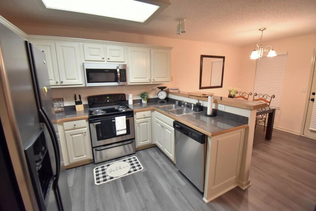 Photo of Kitchen in Winder