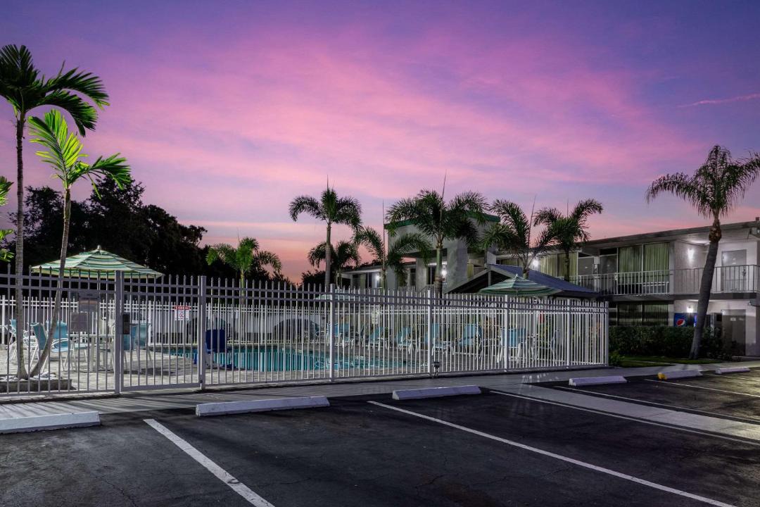 Photo of Others in Bayshore Gardens