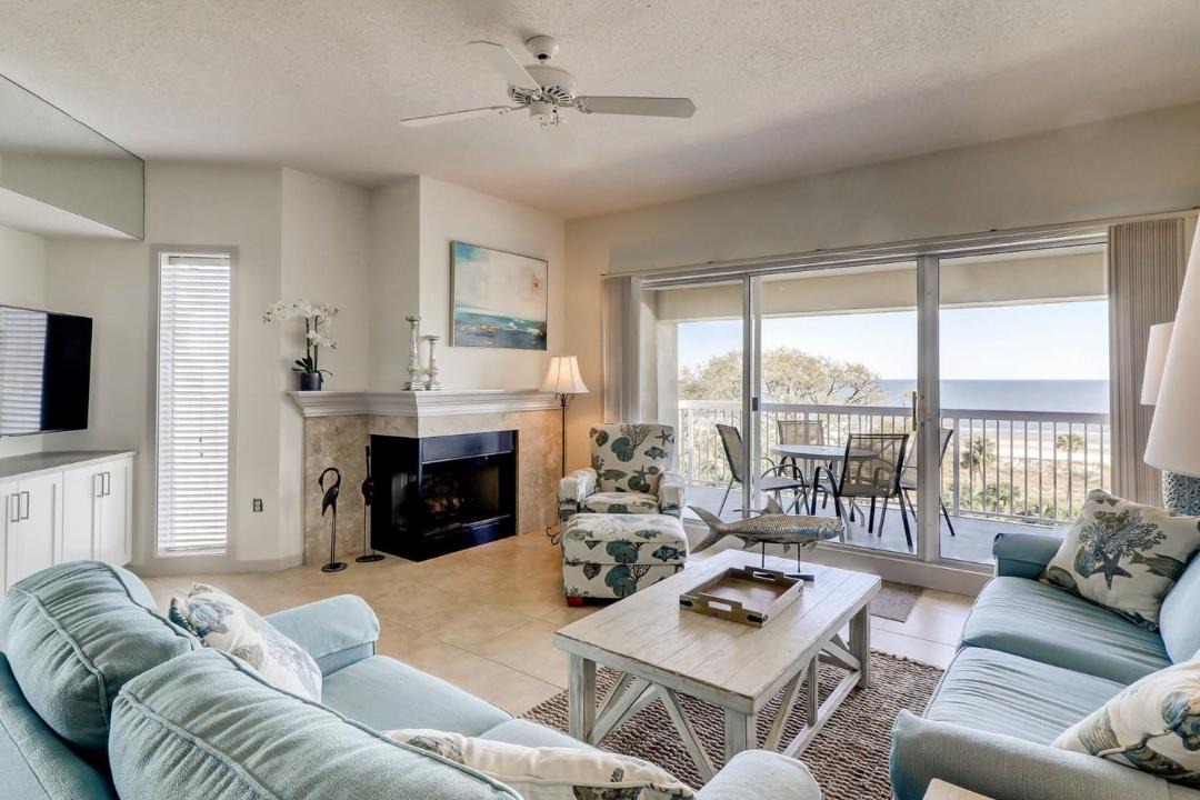 Photo of Livingroom in Palmetto Dunes