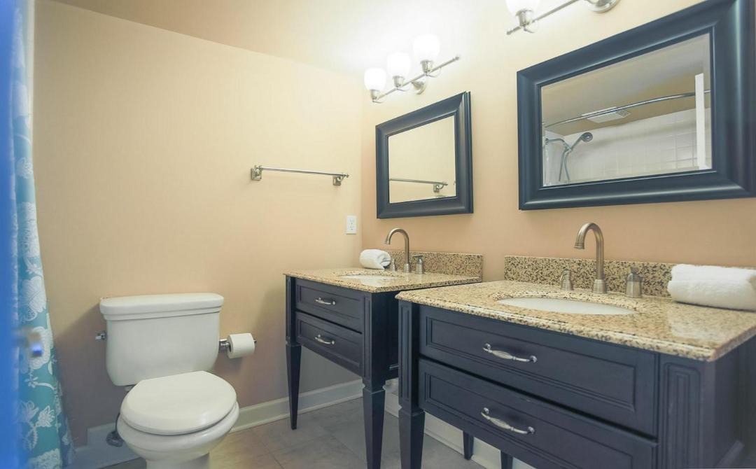Photo of Bathroom in Historic District - North