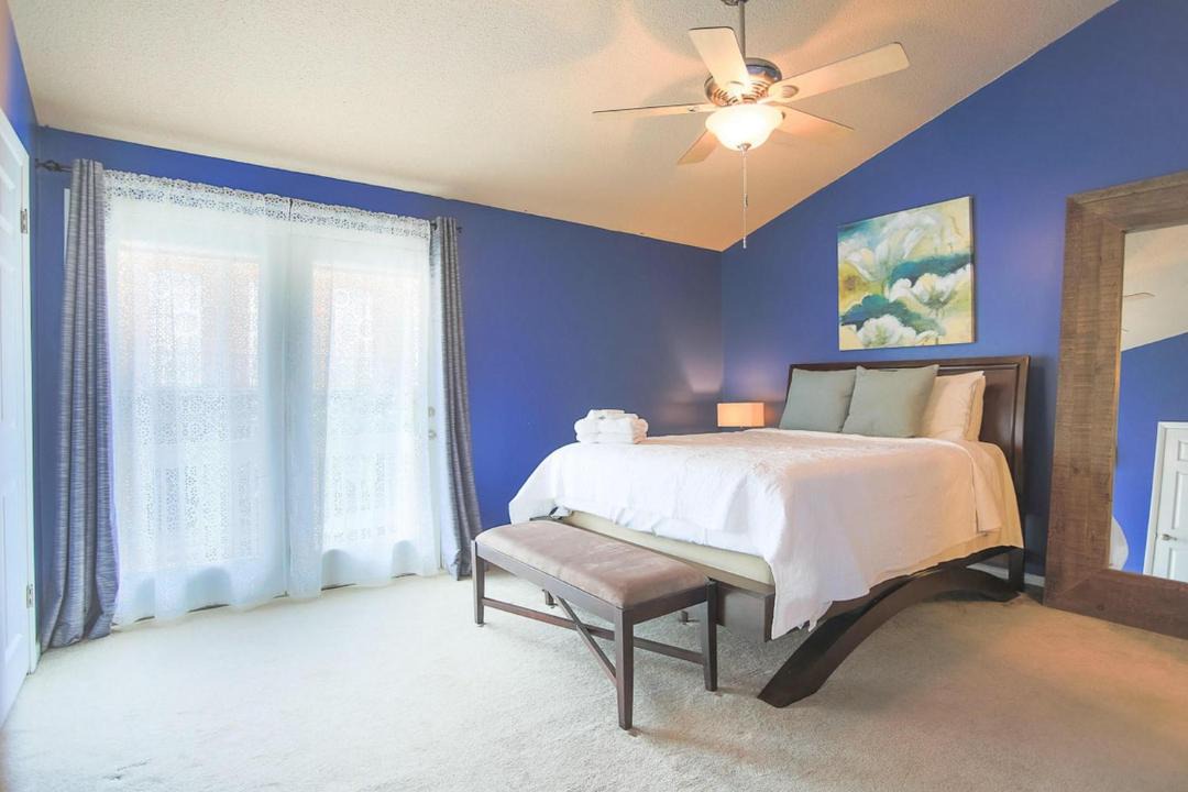 Photo of Bedroom in Historic District - North