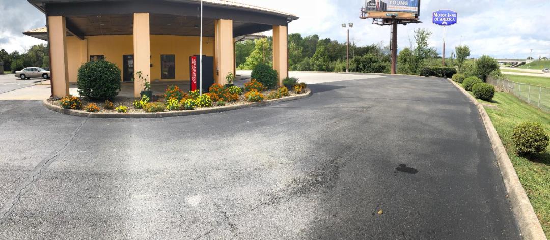 Photo of Others in Madisonville