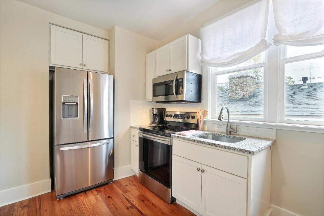 Photo of Kitchen in Beach Institute