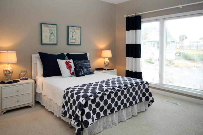 Photo of Bedroom in Saint Helena Island