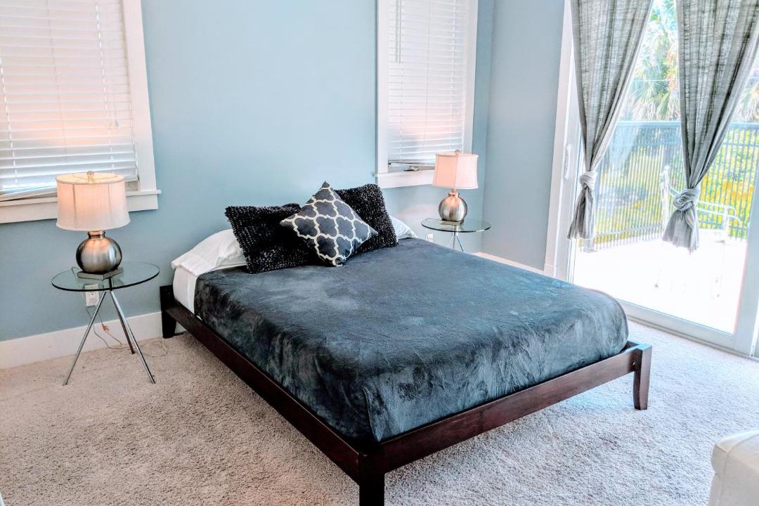 Photo of Bedroom in Palm River Estates