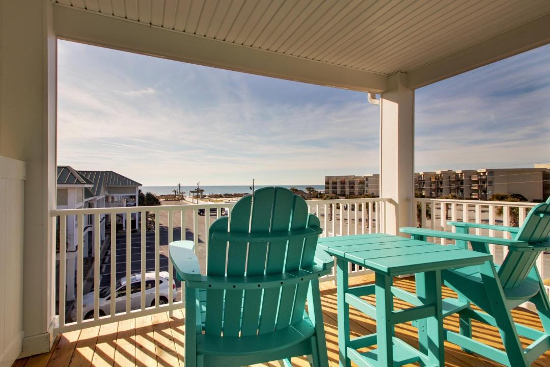 Photo of Patio Balcony in Emerald Isle